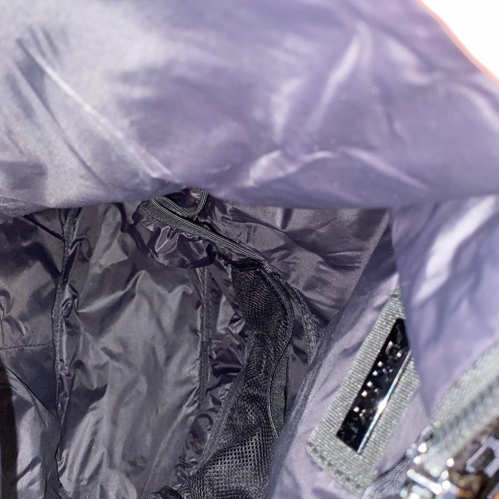 Dkny Full-Size Backpack Black Adjustable Straps - image 4